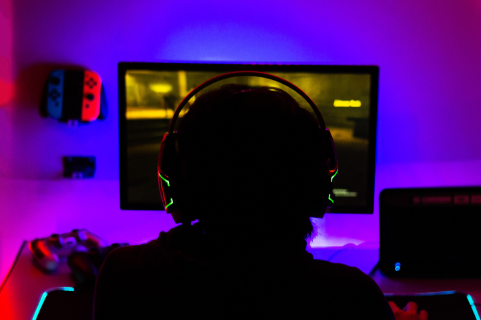 Effective Ways to Reduce Internet Gaming Addiction