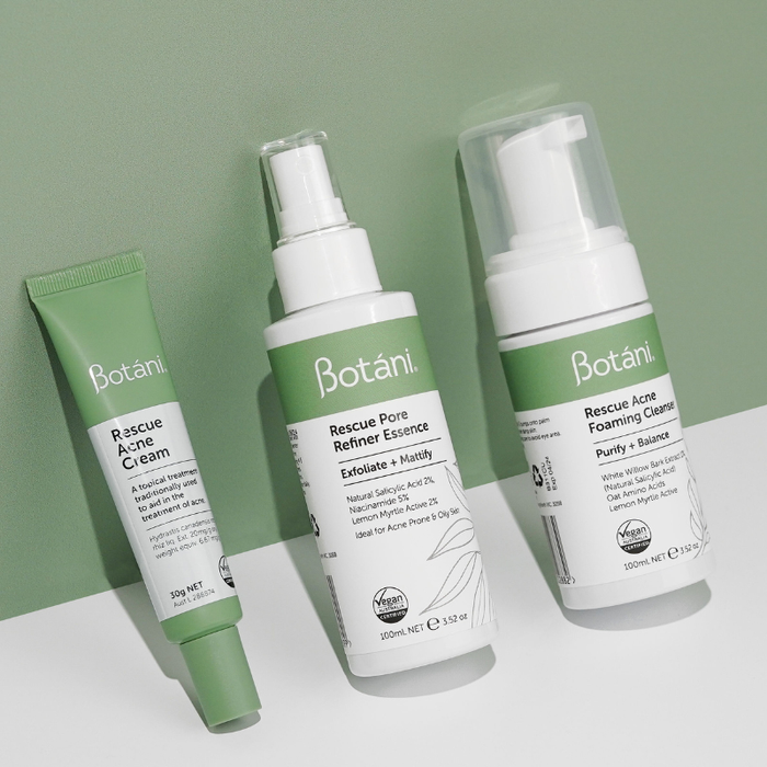 Why Summer Heat & Sweat Trigger Breakouts — and How the Botáni Acne Trio Helps
