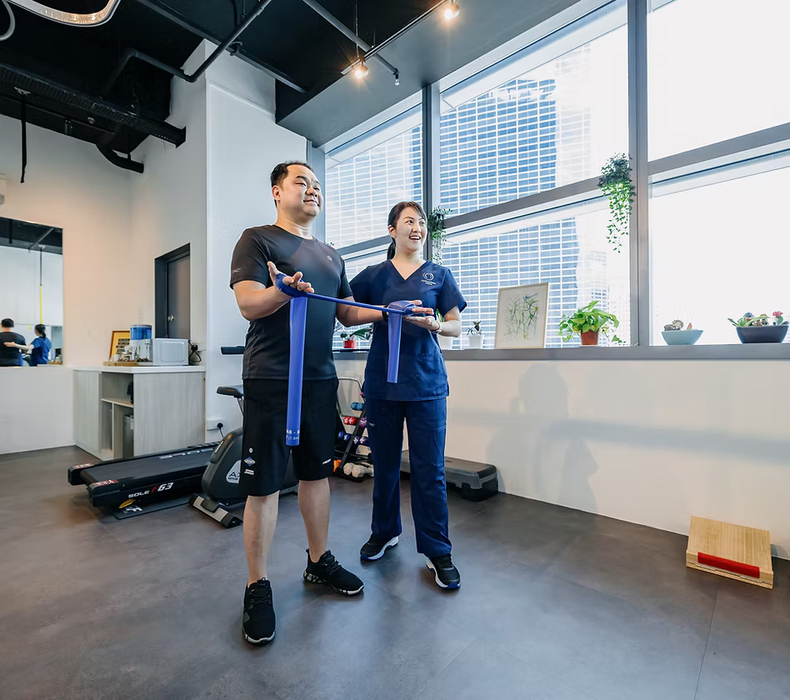 Personal Pilates 1-1 session by The Physio Studio
